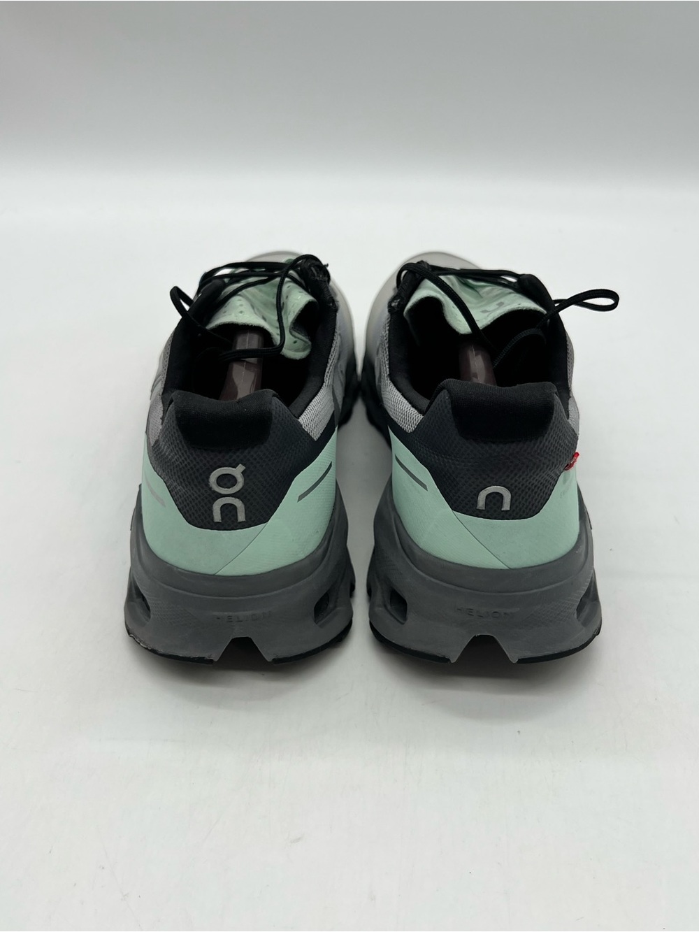 On Cloudvista Men’s 10 Alloy Black Gray Mint Mesh Trail Running Shoes 64.98272. - Picture 6 of 14